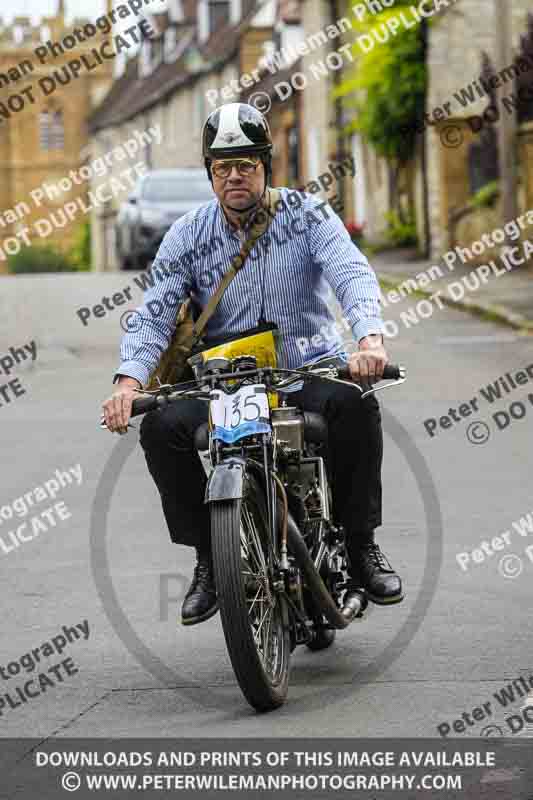 Vintage motorcycle club;eventdigitalimages;no limits trackdays;peter wileman photography;vintage motocycles;vmcc banbury run photographs